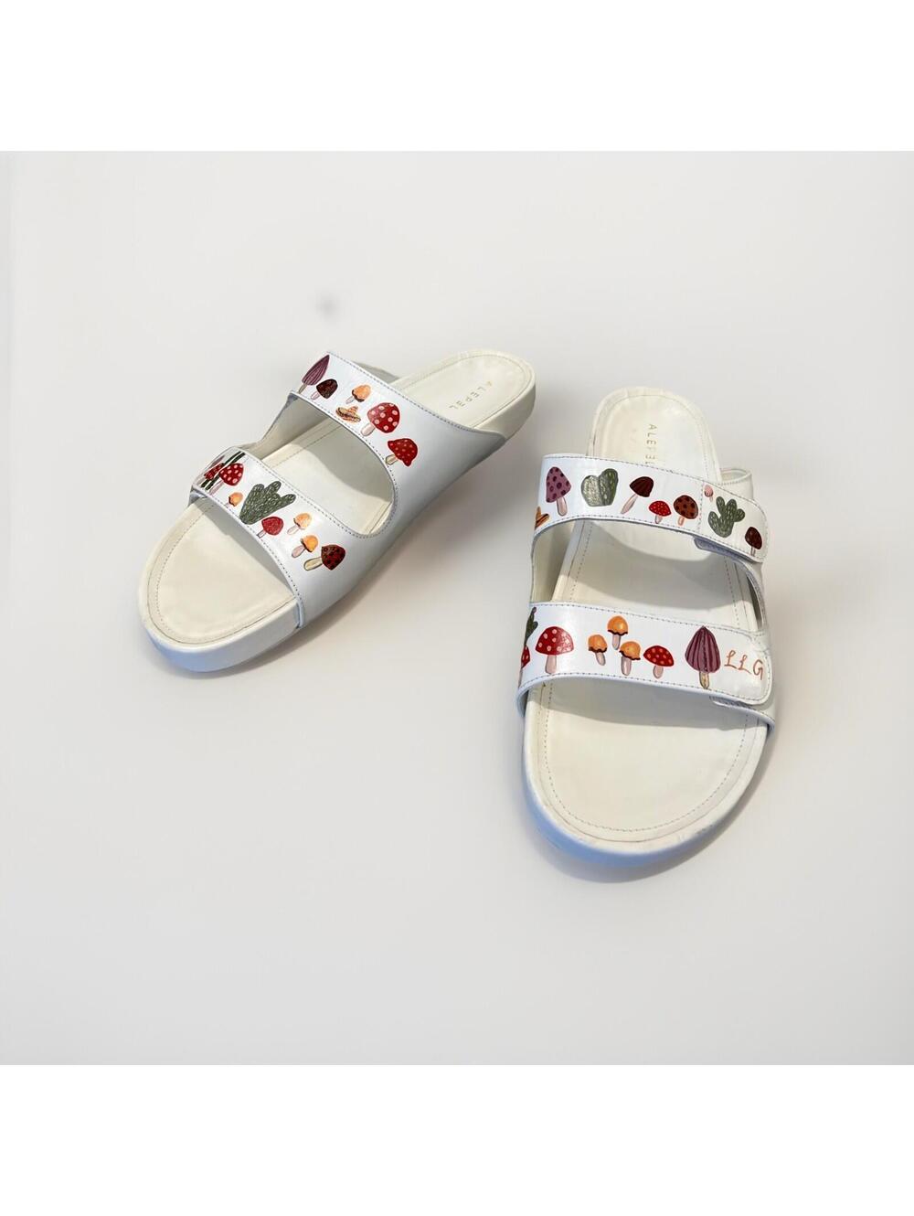 HAND PAINTED ALEPEL LADIES SANDALS SIZE US11 MADE IN BRAZIL RP$245 VGC!